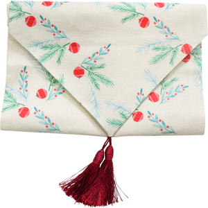Christmas Leaves Runner